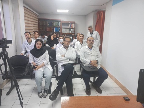 برگزاری ژورنال کلاب هفتگی مشترک علوم بالینی و علوم پایه 2 شهریور ماه 1405