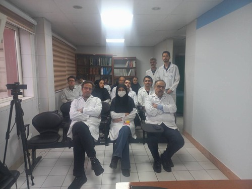 برگزاری ژورنال کلاب هفتگی مشترک علوم بالینی و علوم پایه 9 شهریور ماه 1405